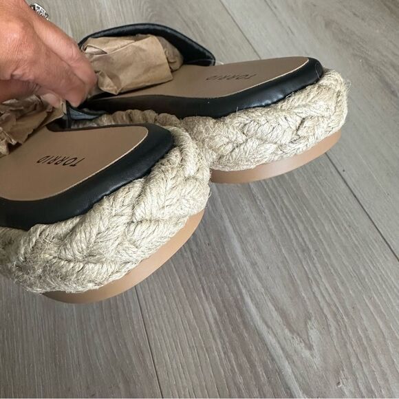 NWT! Torrid Single Band Espadrille Platform Slide Women Sz 9.5 Black & White - Picture 3 of 9